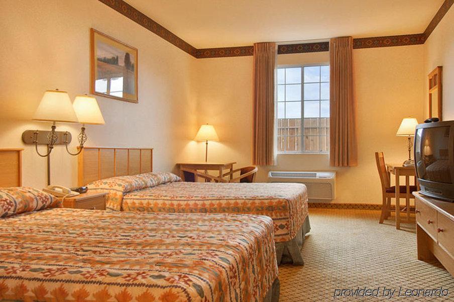 The Inn At Rolling Hills Casino & Resort Corning Rom bilde